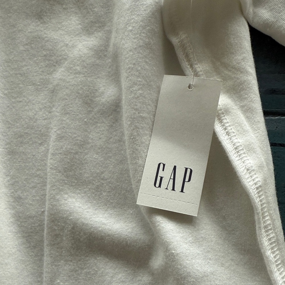 GAP Classic White Long Sleeve Feather Turtleneck Women's Top, Size XL Tall - Picture 5 of 9